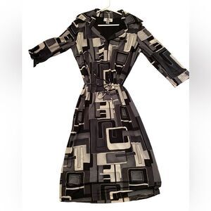 EUC Powerline Black and Gray Geometric Shape Dress